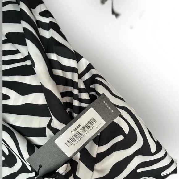 Zebra Print Women's Skirt - Picture 3 of 3